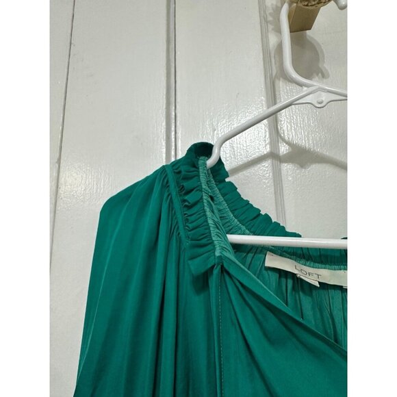 Loft women’s size medium, long sleeve blouse - Picture 4 of 10